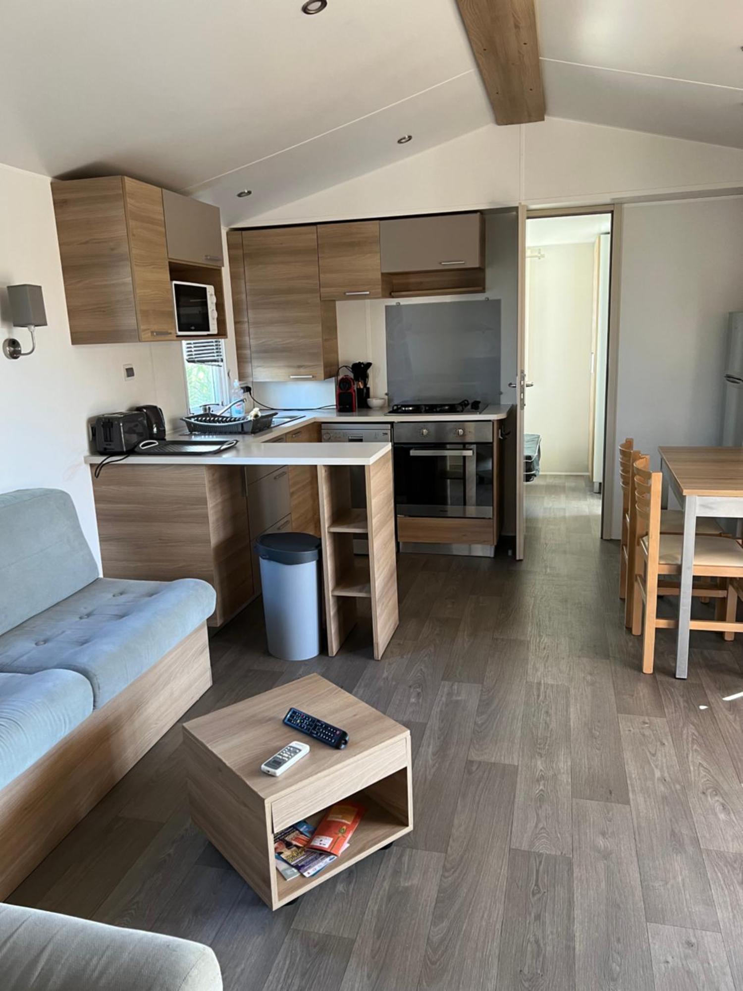 Mobilhome La Carabasse Vias Plage מראה חיצוני תמונה
